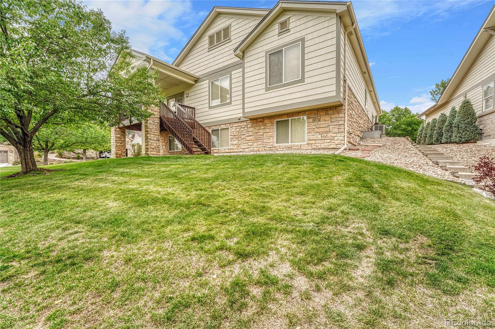 23418 E Long Place