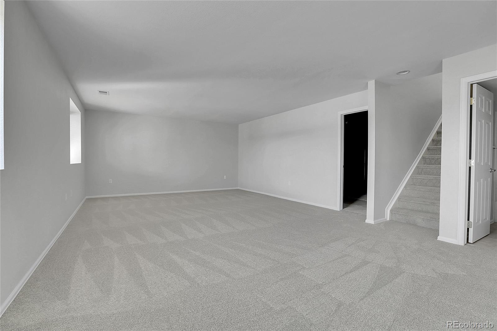 23418 E Long Place