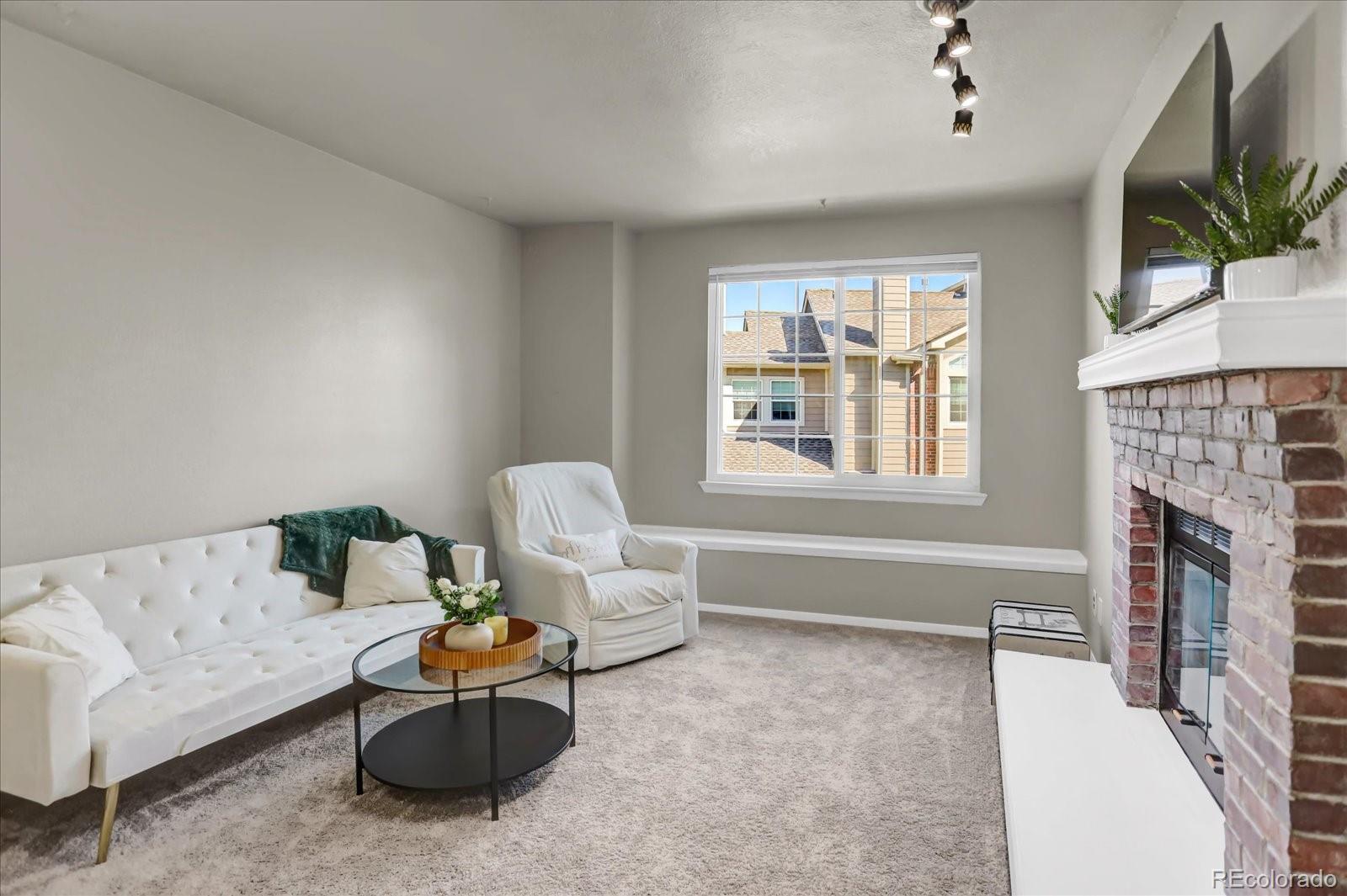4760 S Wadsworth Boulevard Unit: E204