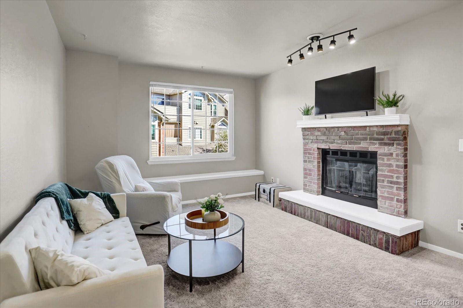4760 S Wadsworth Boulevard Unit: E204