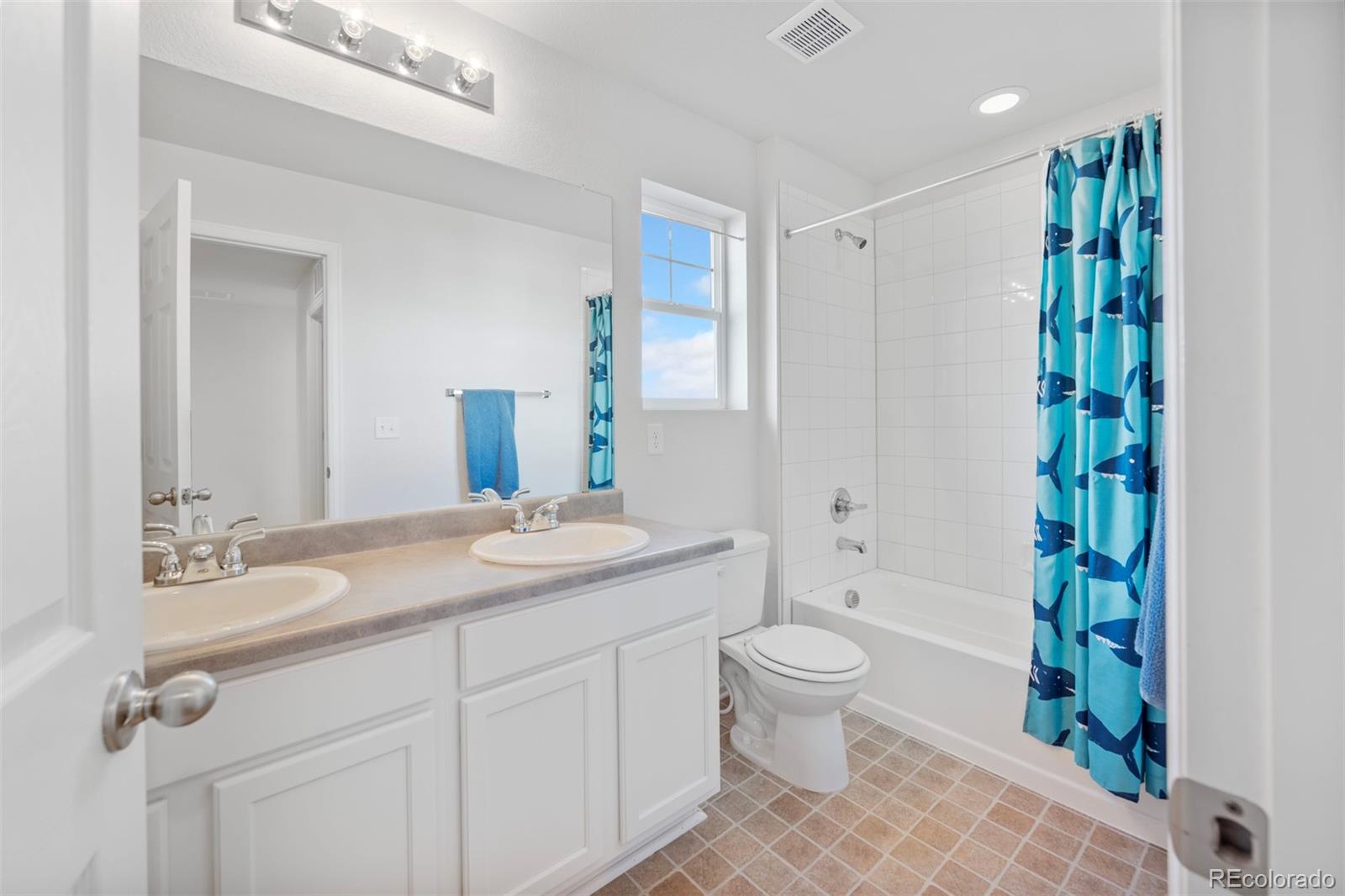 6480 Dry Fork Circle