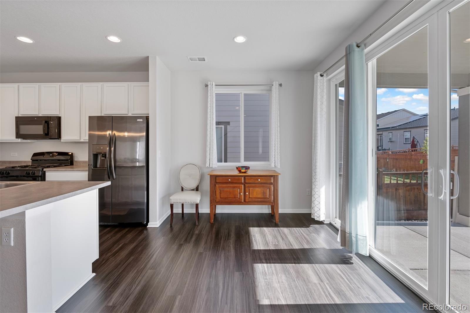 6480 Dry Fork Circle