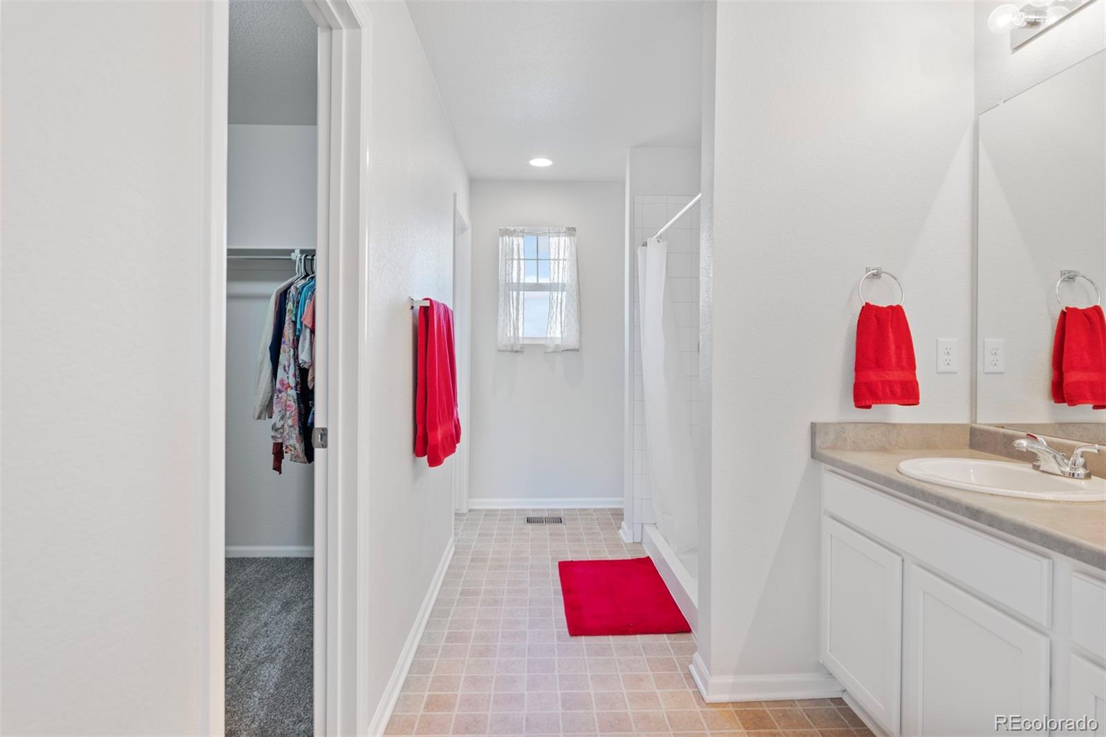 6480 Dry Fork Circle