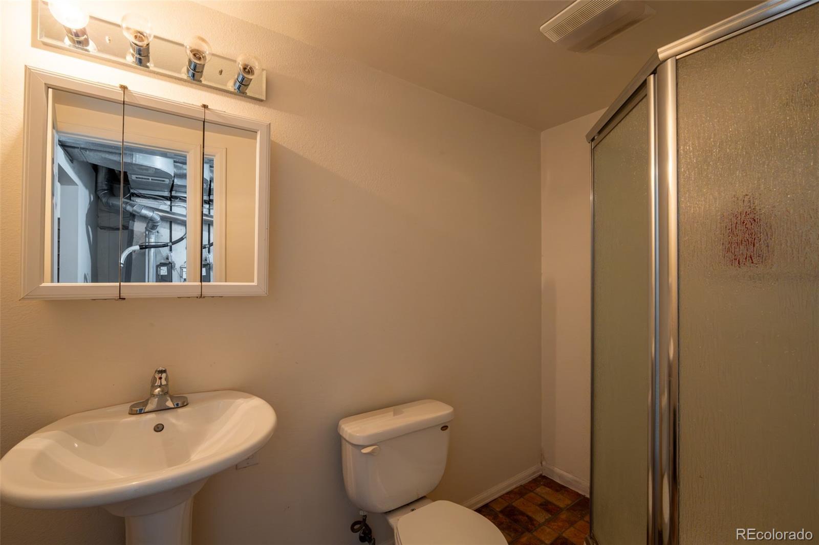 13382 Mariposa Court