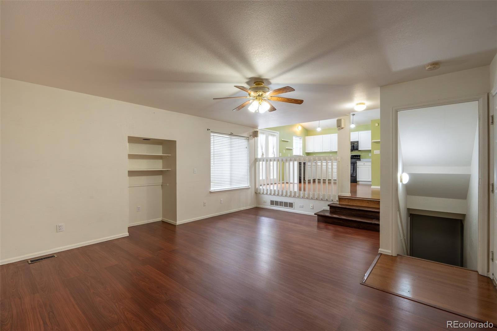 13382 Mariposa Court