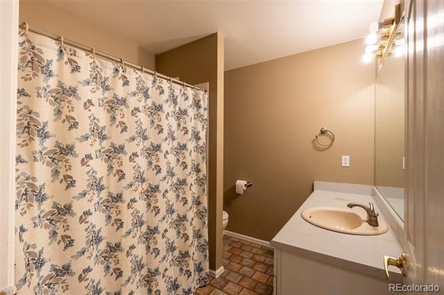 13382 Mariposa Court