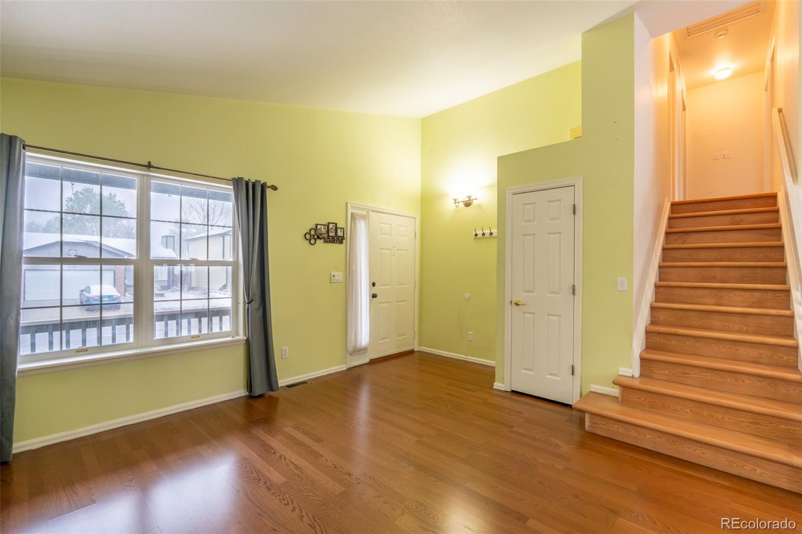 13382 Mariposa Court