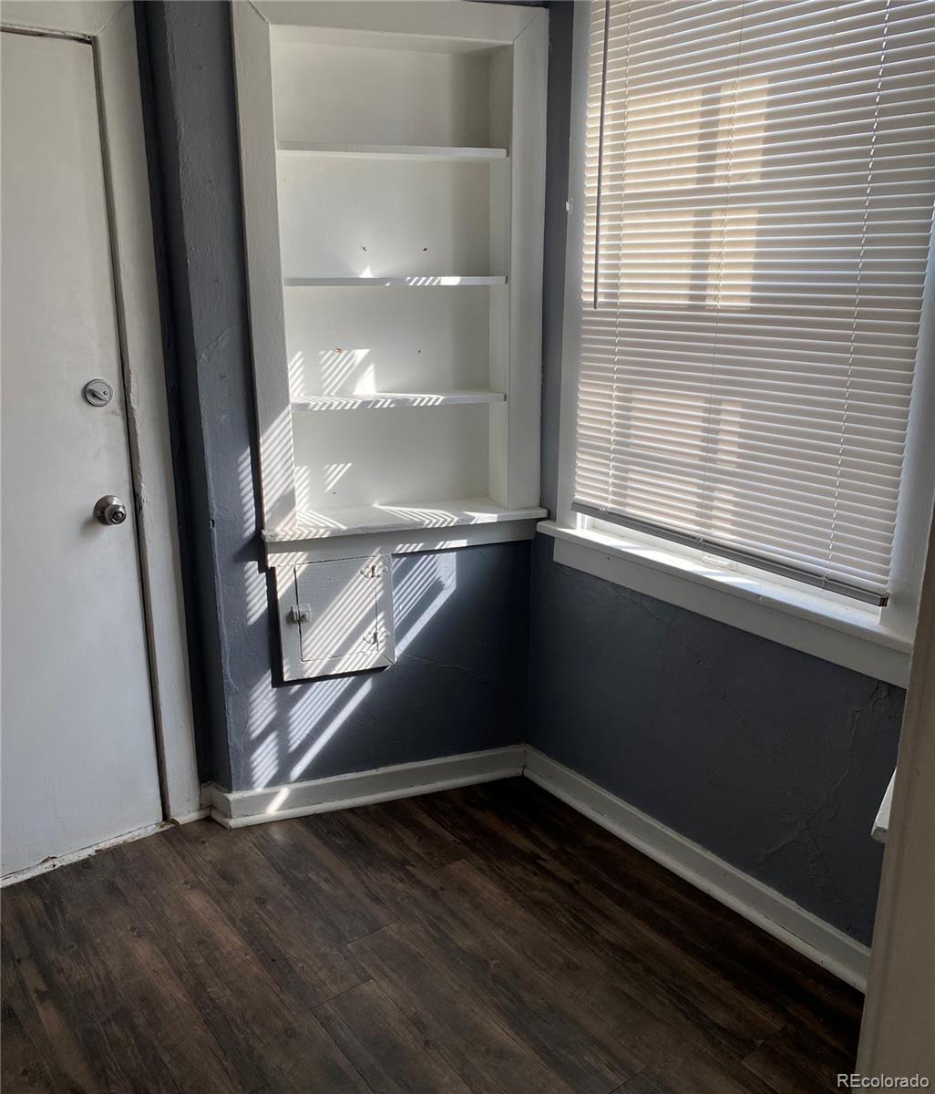 3185, 3187, 3189 W Gill Place