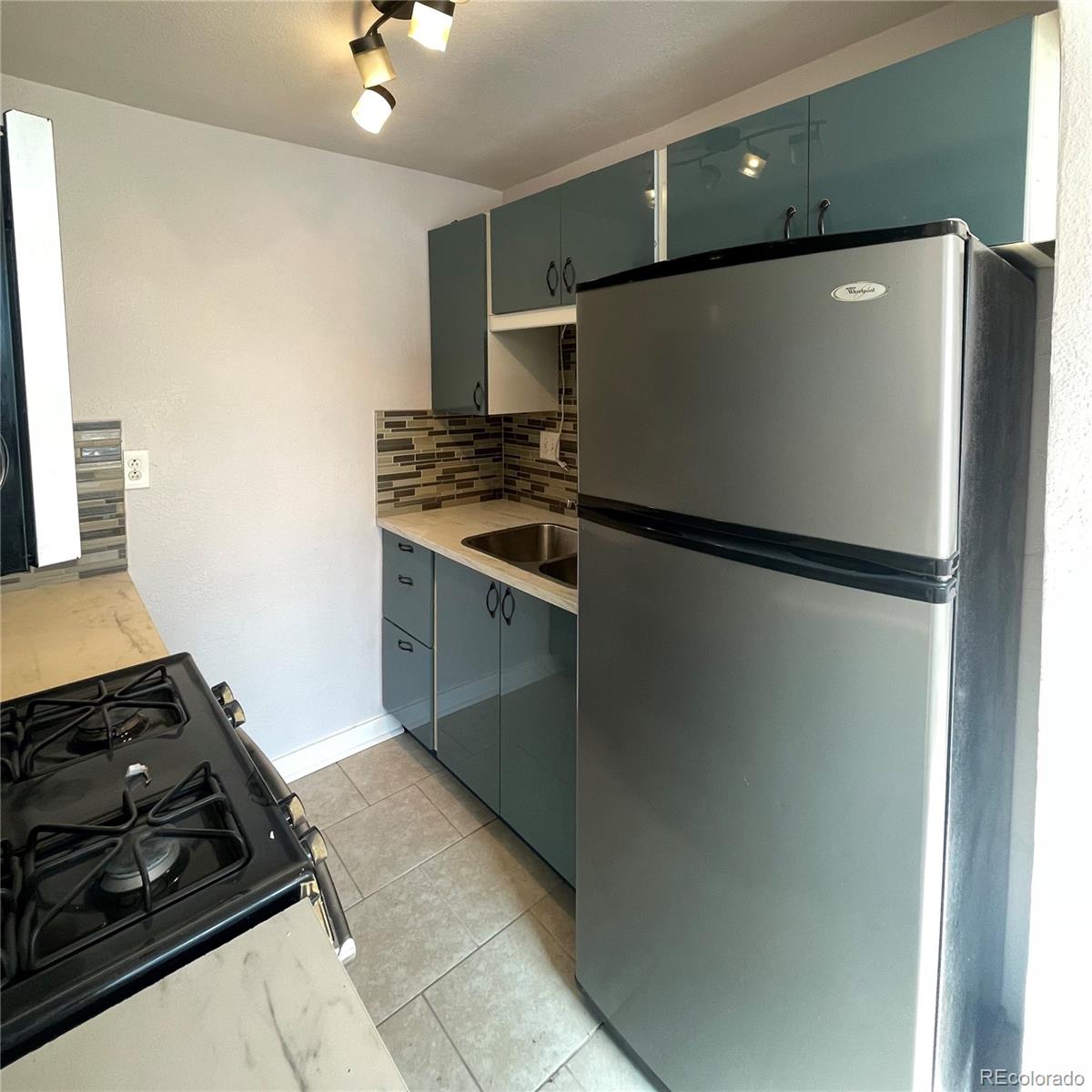 3185, 3187, 3189 W Gill Place