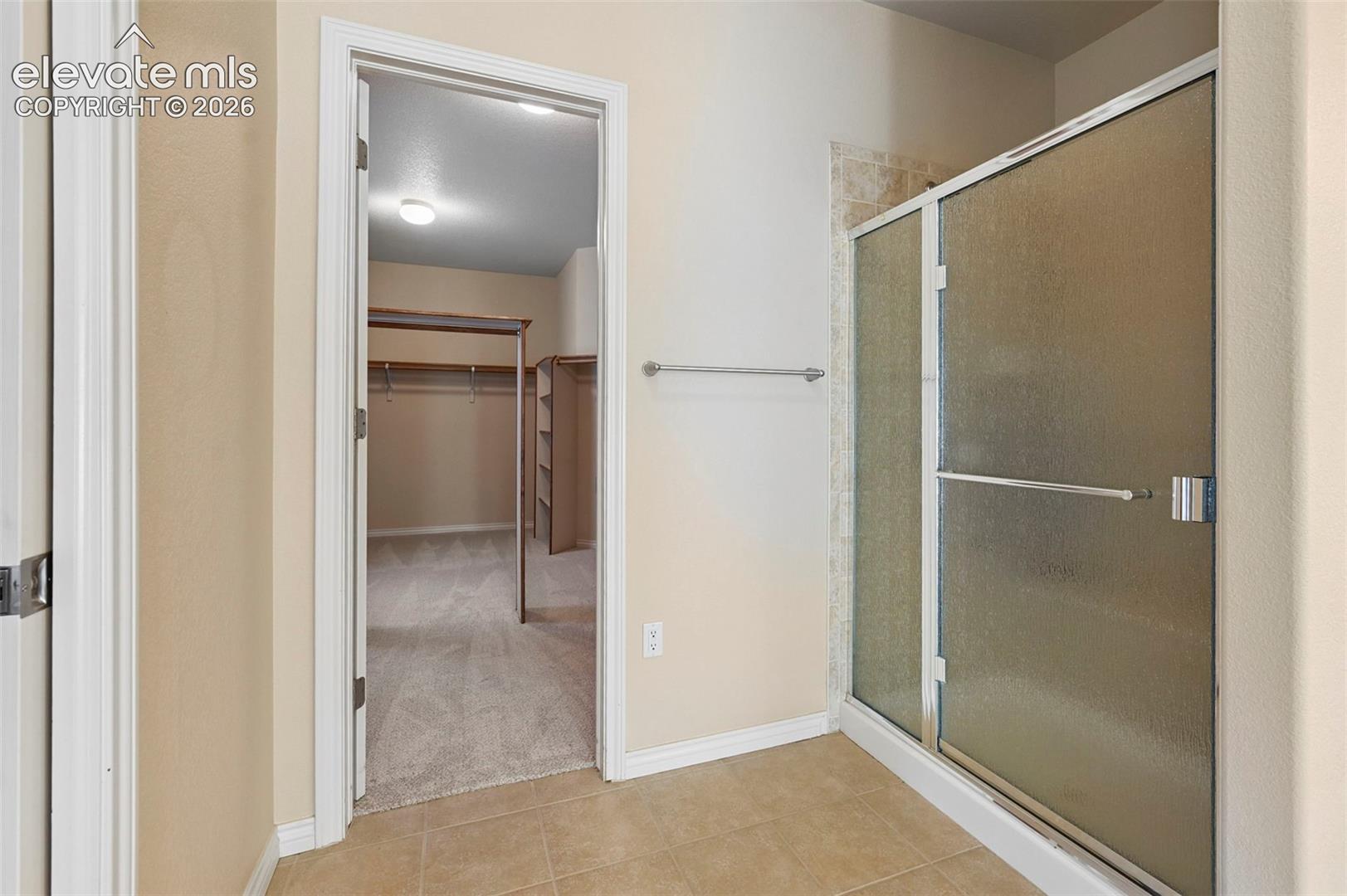1825 Bridle Oaks Lane