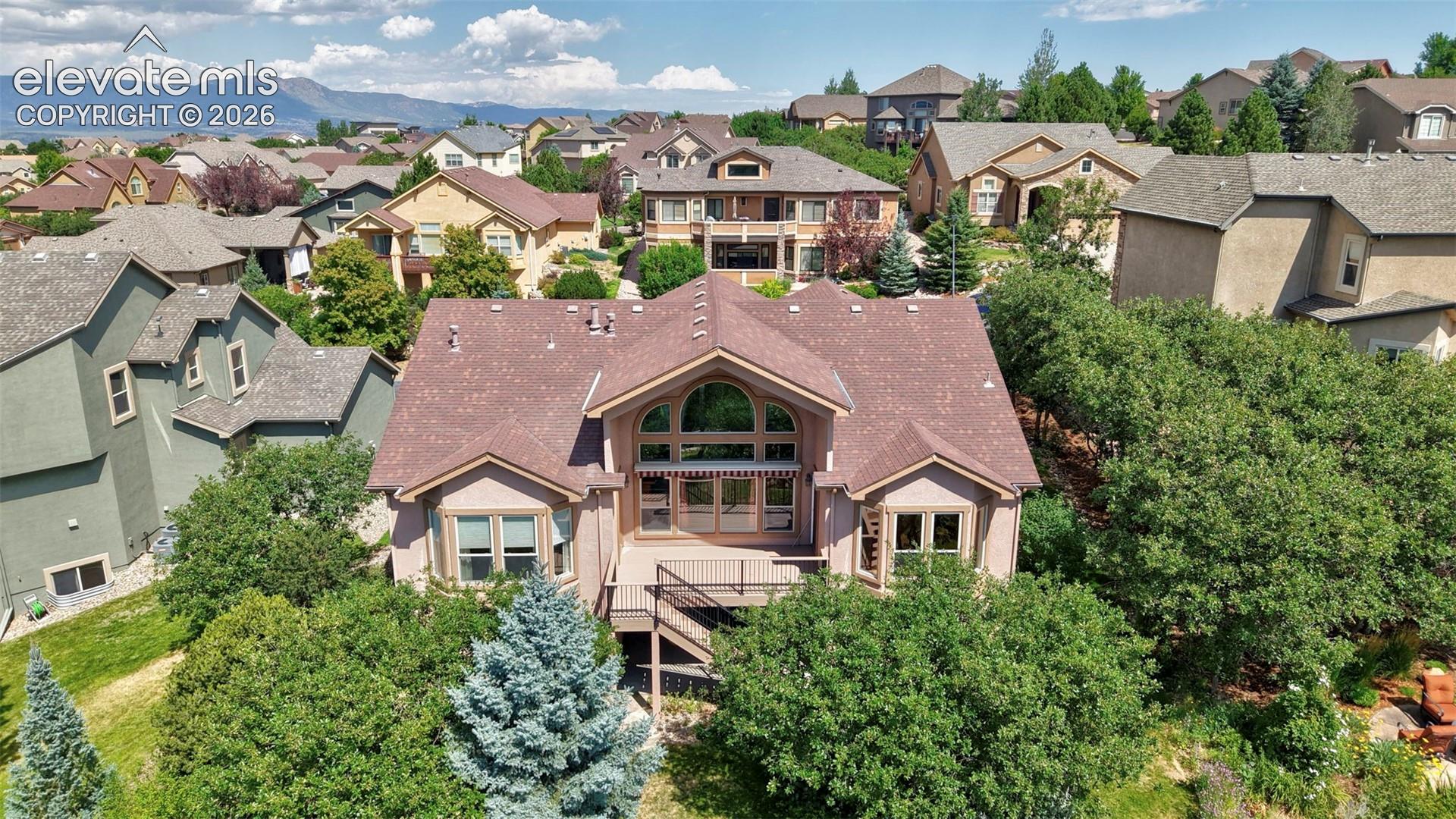 1825 Bridle Oaks Lane
