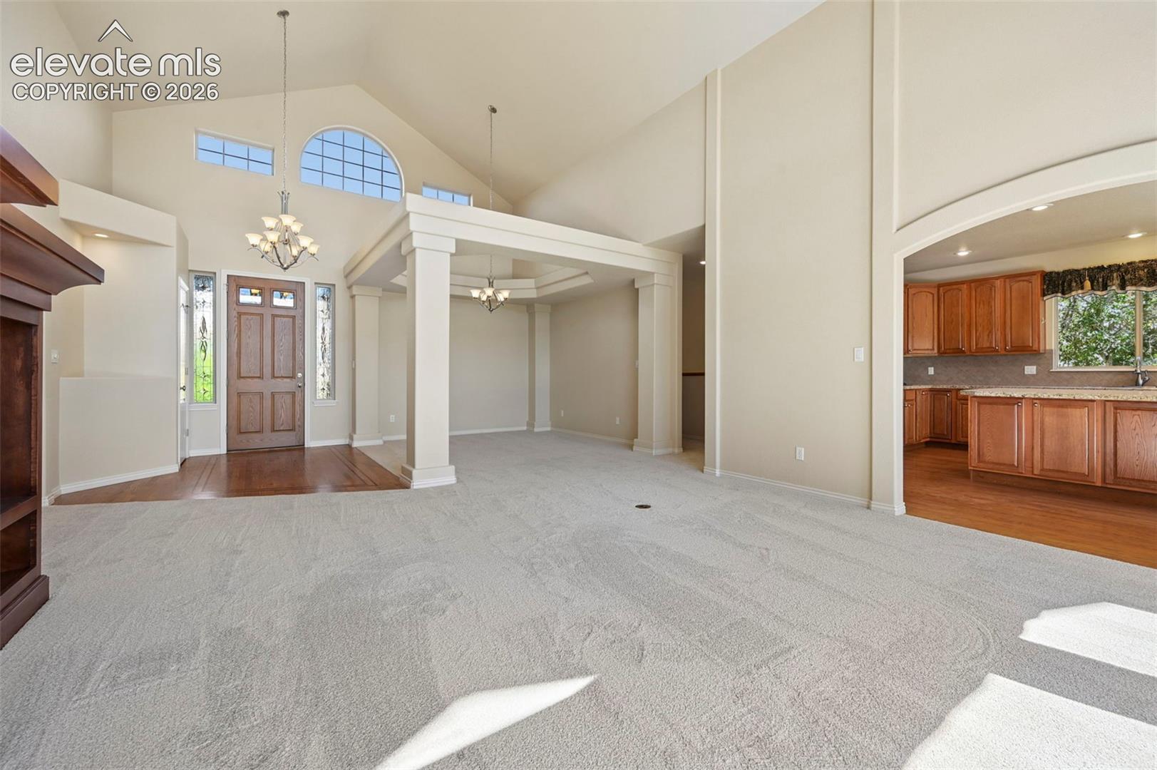 1825 Bridle Oaks Lane
