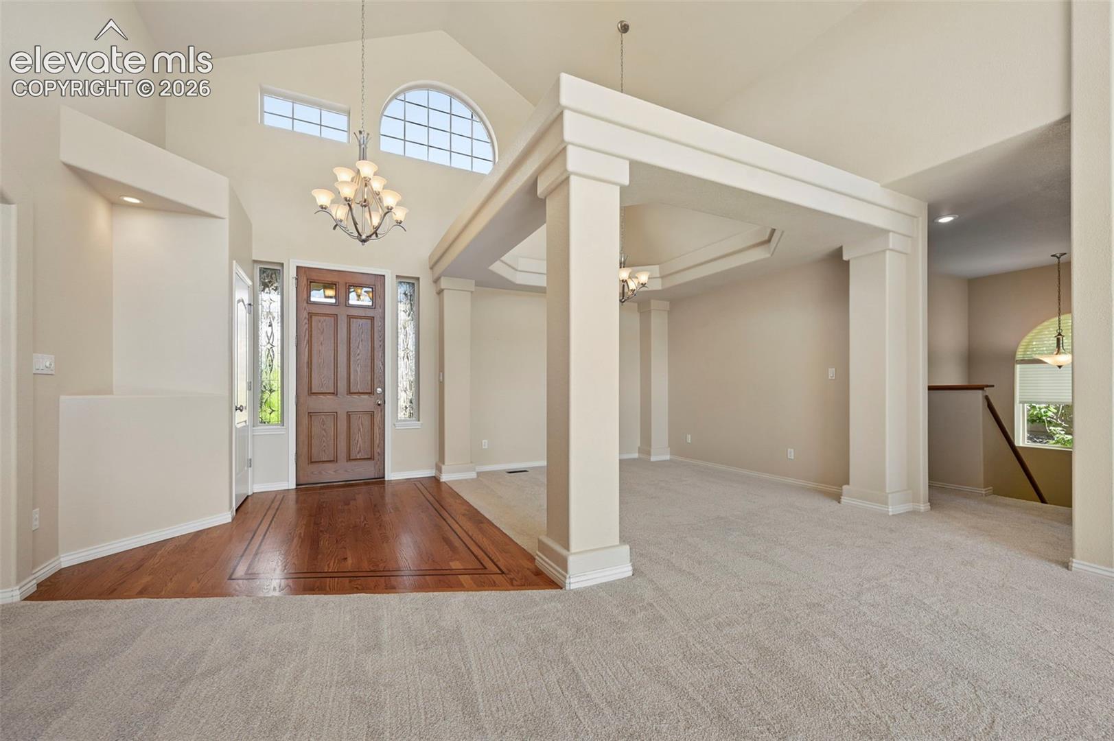 1825 Bridle Oaks Lane