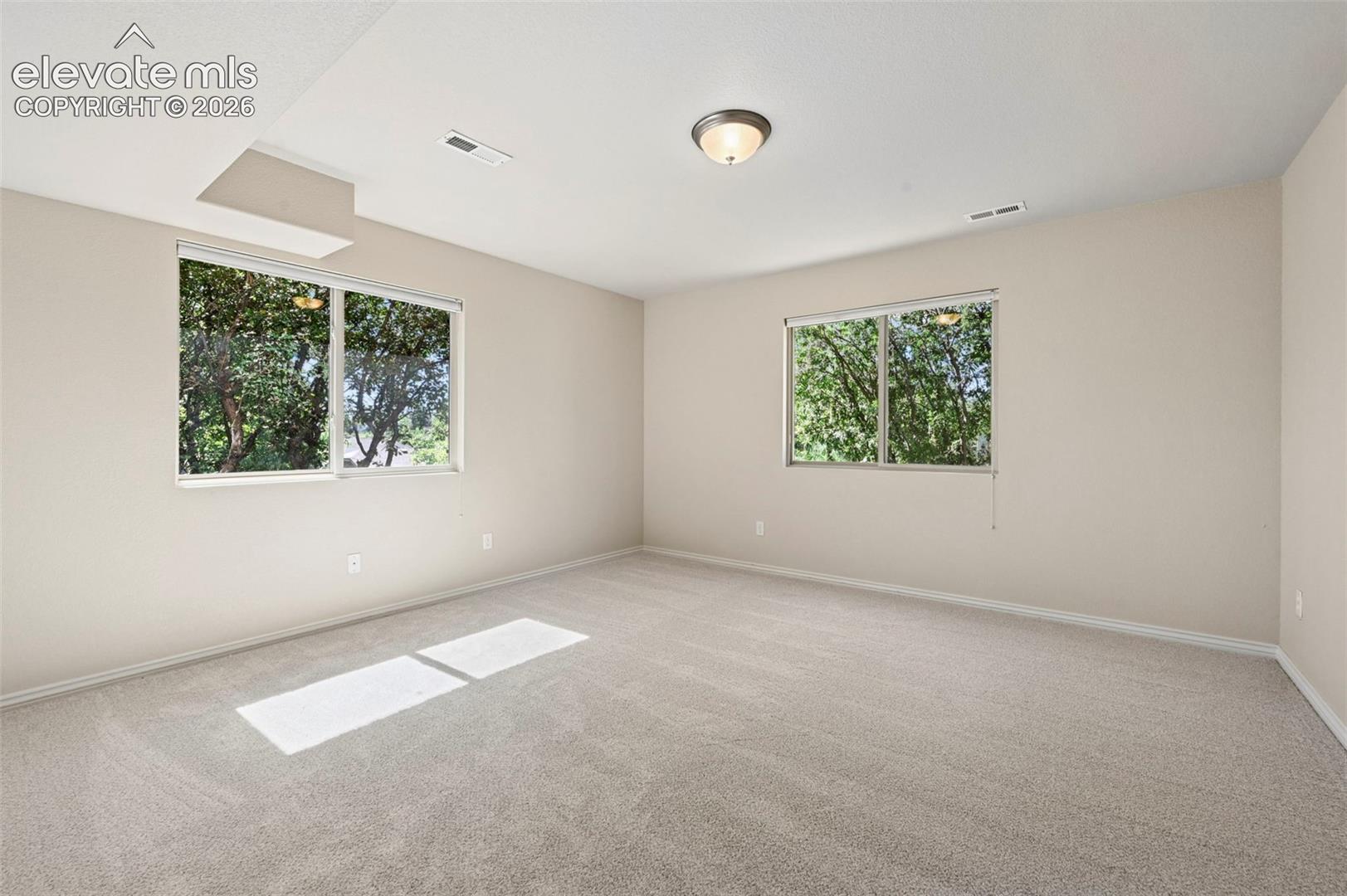 1825 Bridle Oaks Lane
