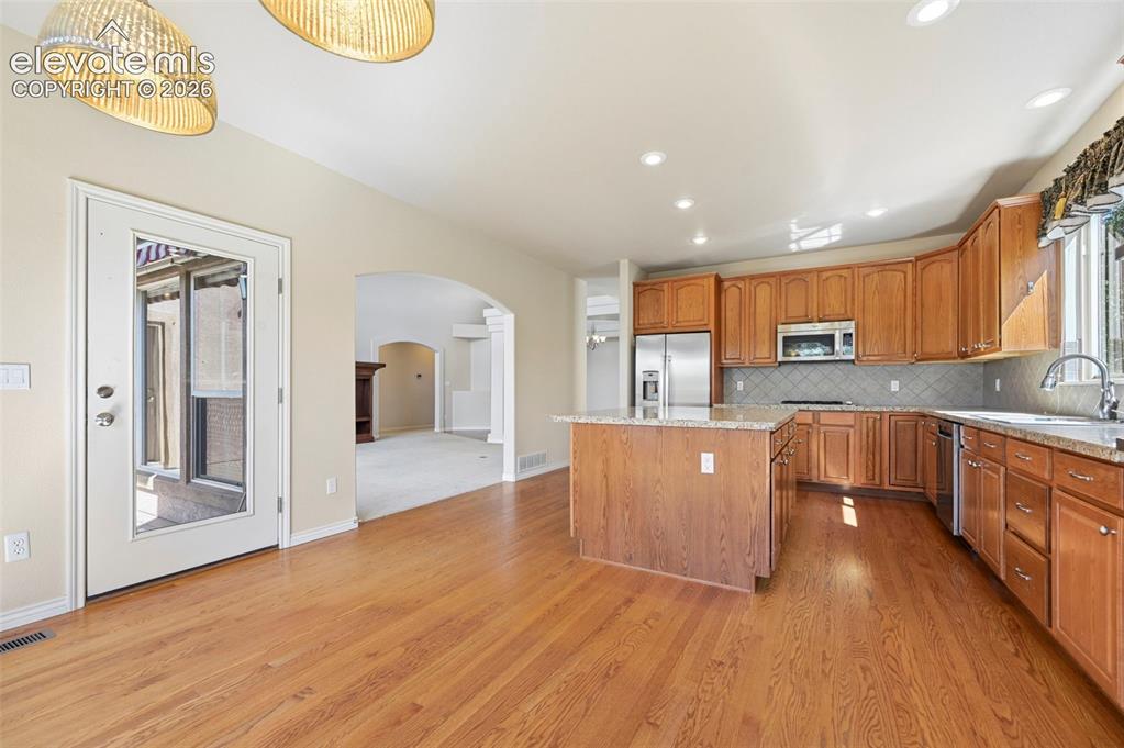 1825 Bridle Oaks Lane