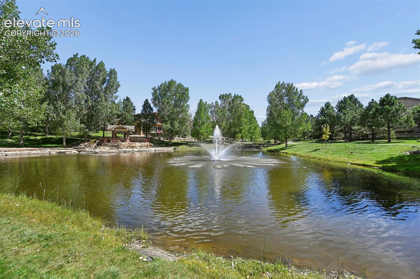 1825 Bridle Oaks Lane
