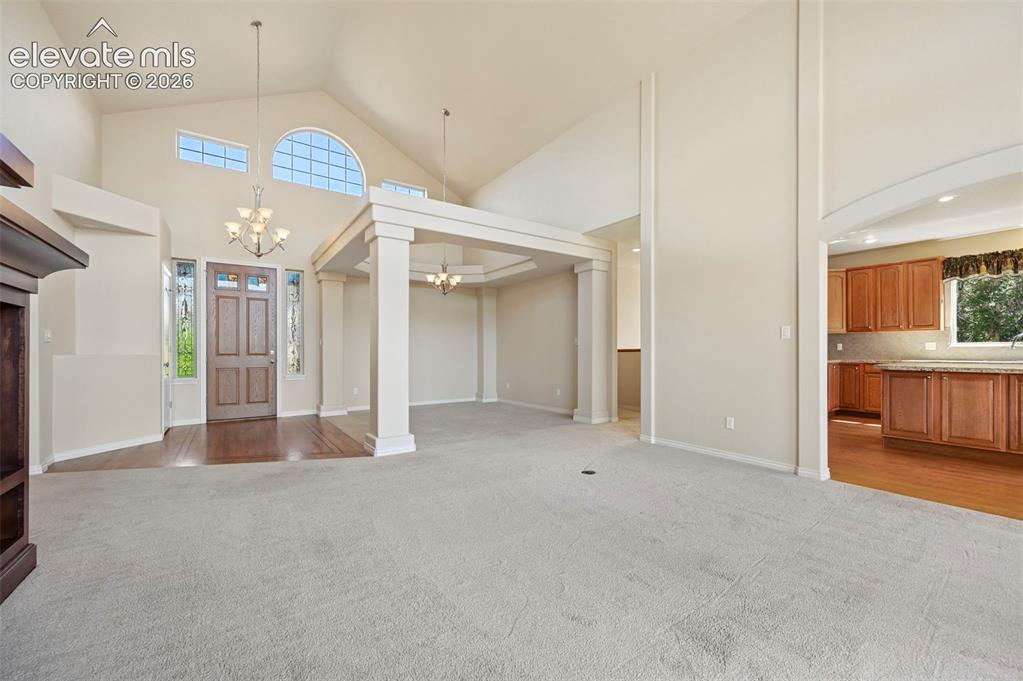 1825 Bridle Oaks Lane