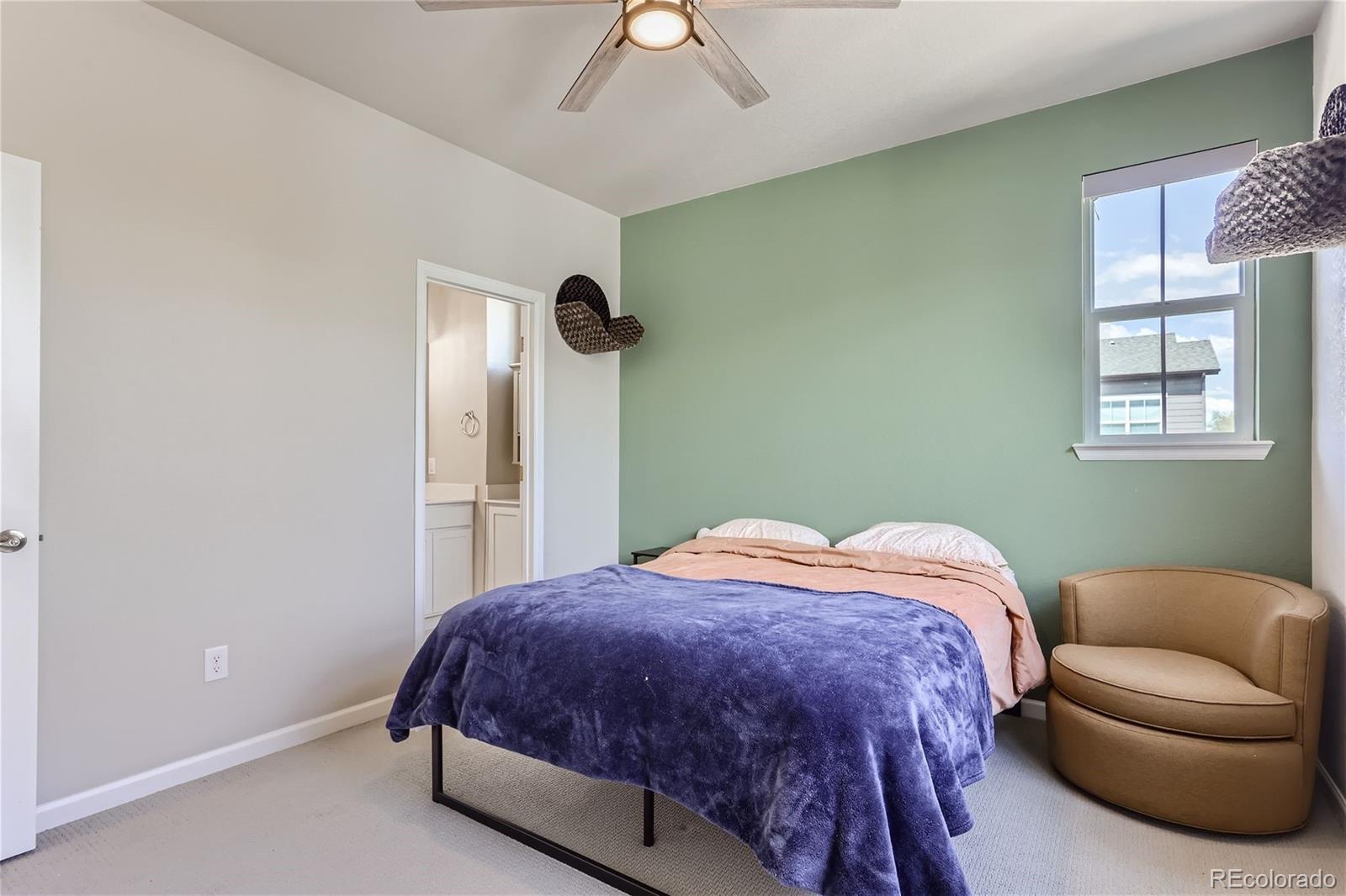 1320 Hoyt Street Unit: 1