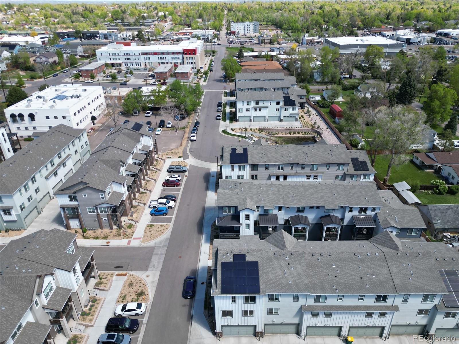 1320 Hoyt Street Unit: 1