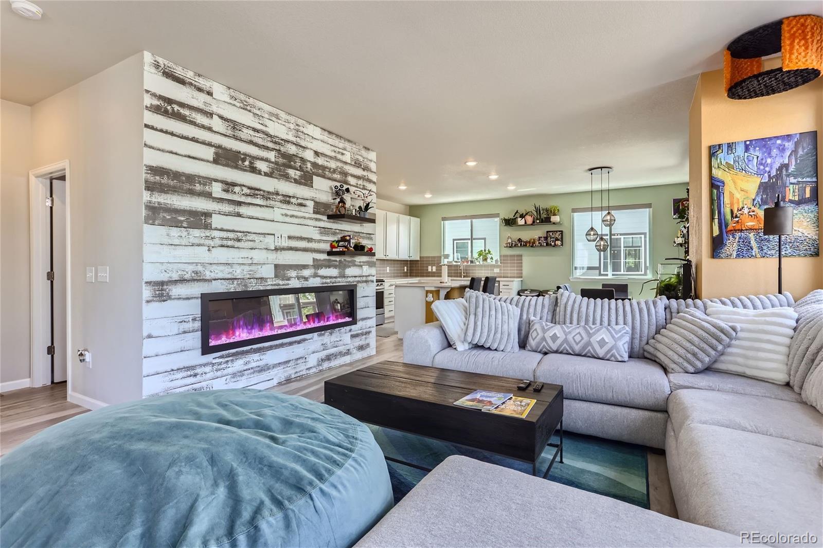 1320 Hoyt Street Unit: 1