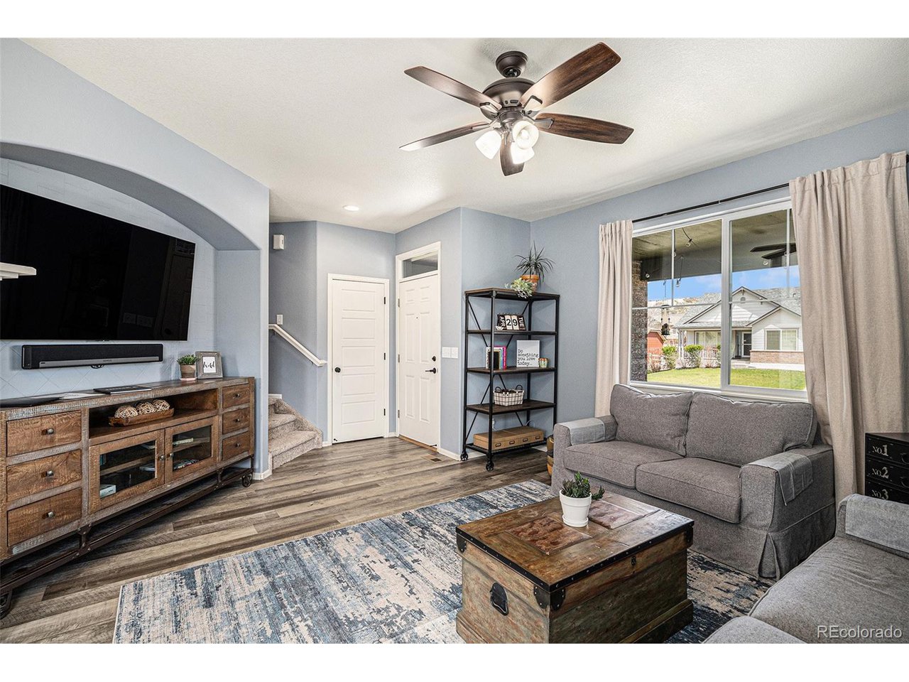 2516 Mountain Sky Dr