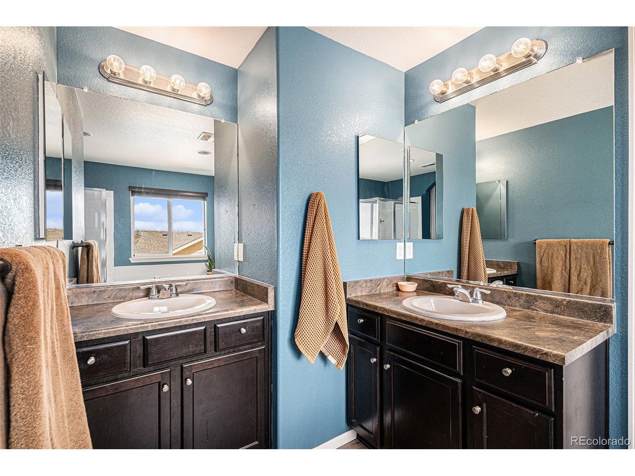 2516 Mountain Sky Dr