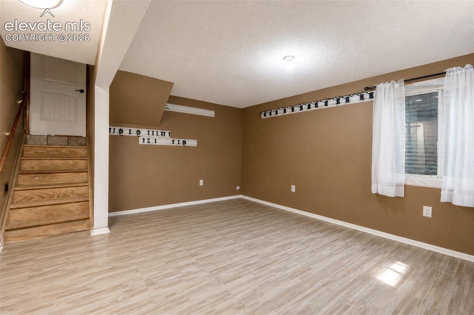 8550 Salsifa Terrace