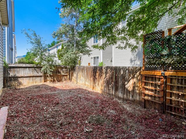 11817 W Tufts Place