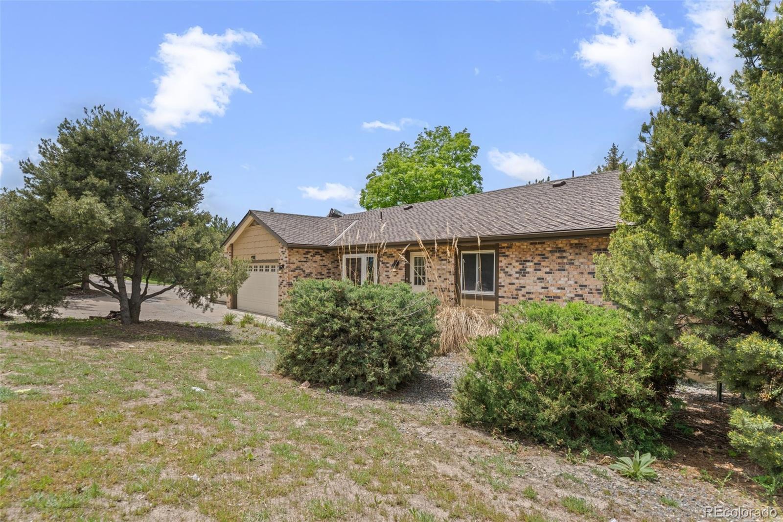 6901 Hillridge Place