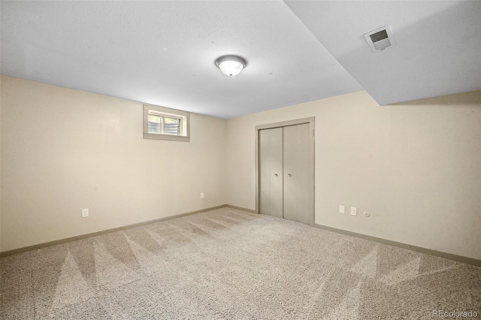 6901 Hillridge Place