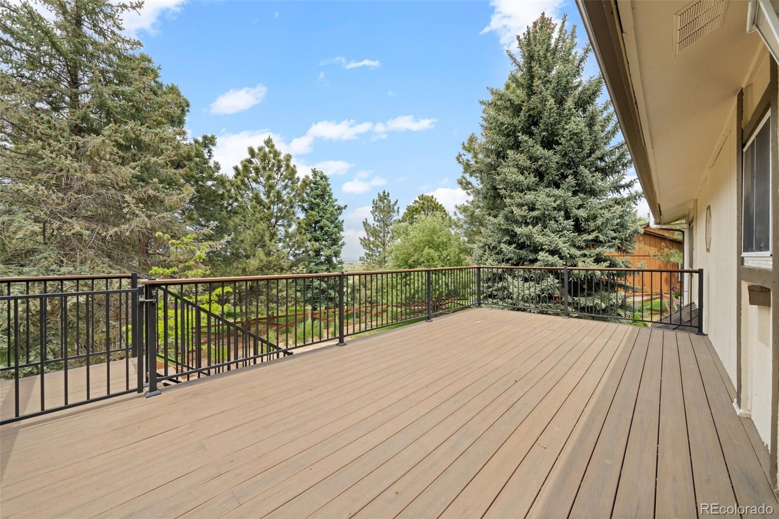 6901 Hillridge Place