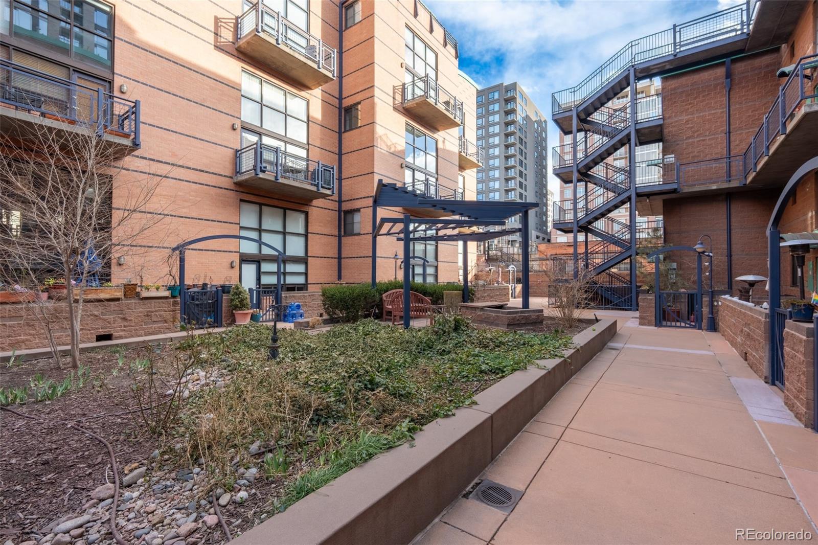930 Acoma Street Unit: 301