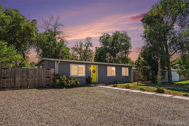 2240 W 56th Place