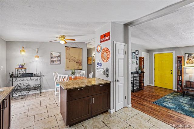 2240 W 56th Place