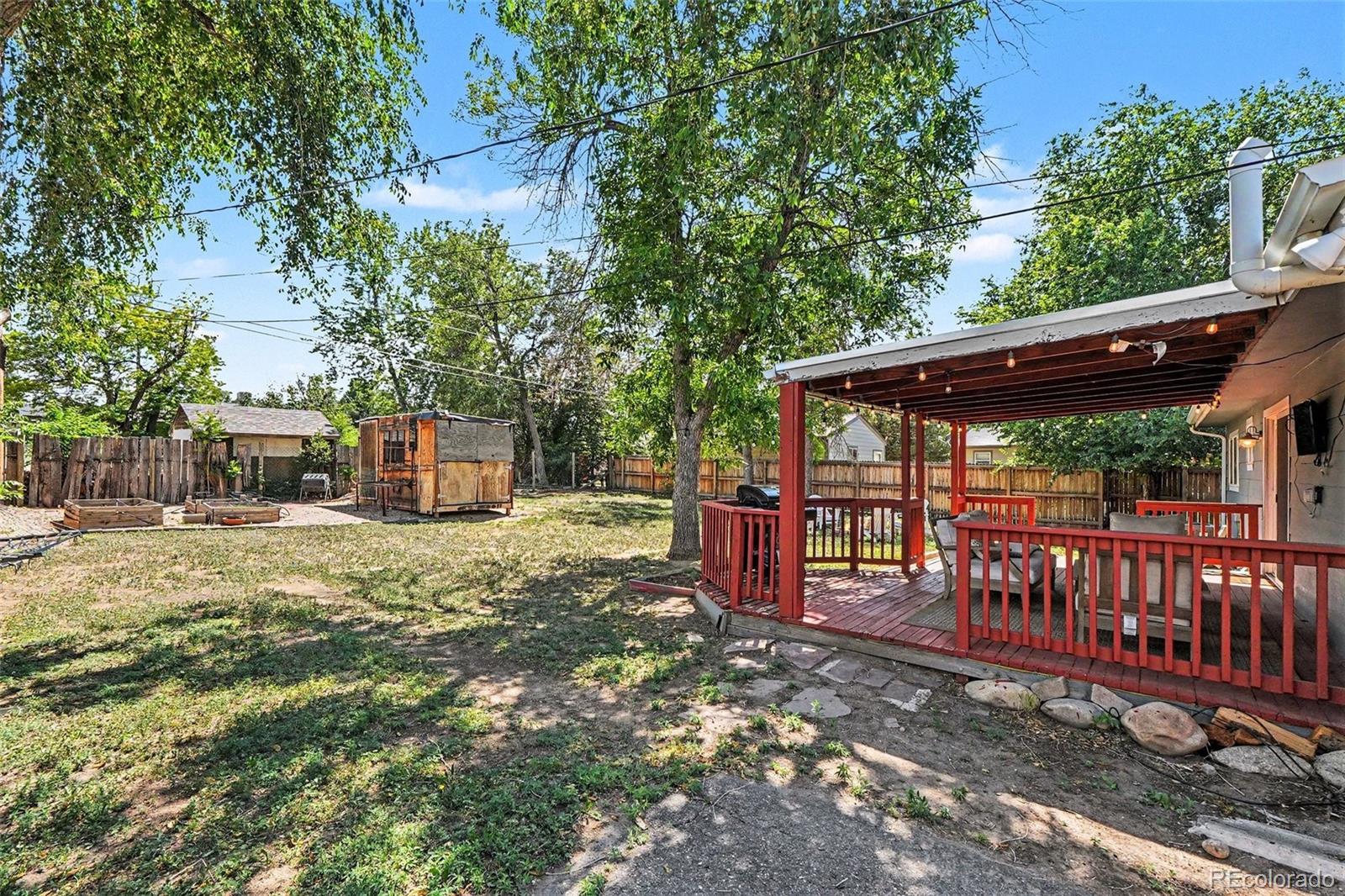 2240 W 56th Place
