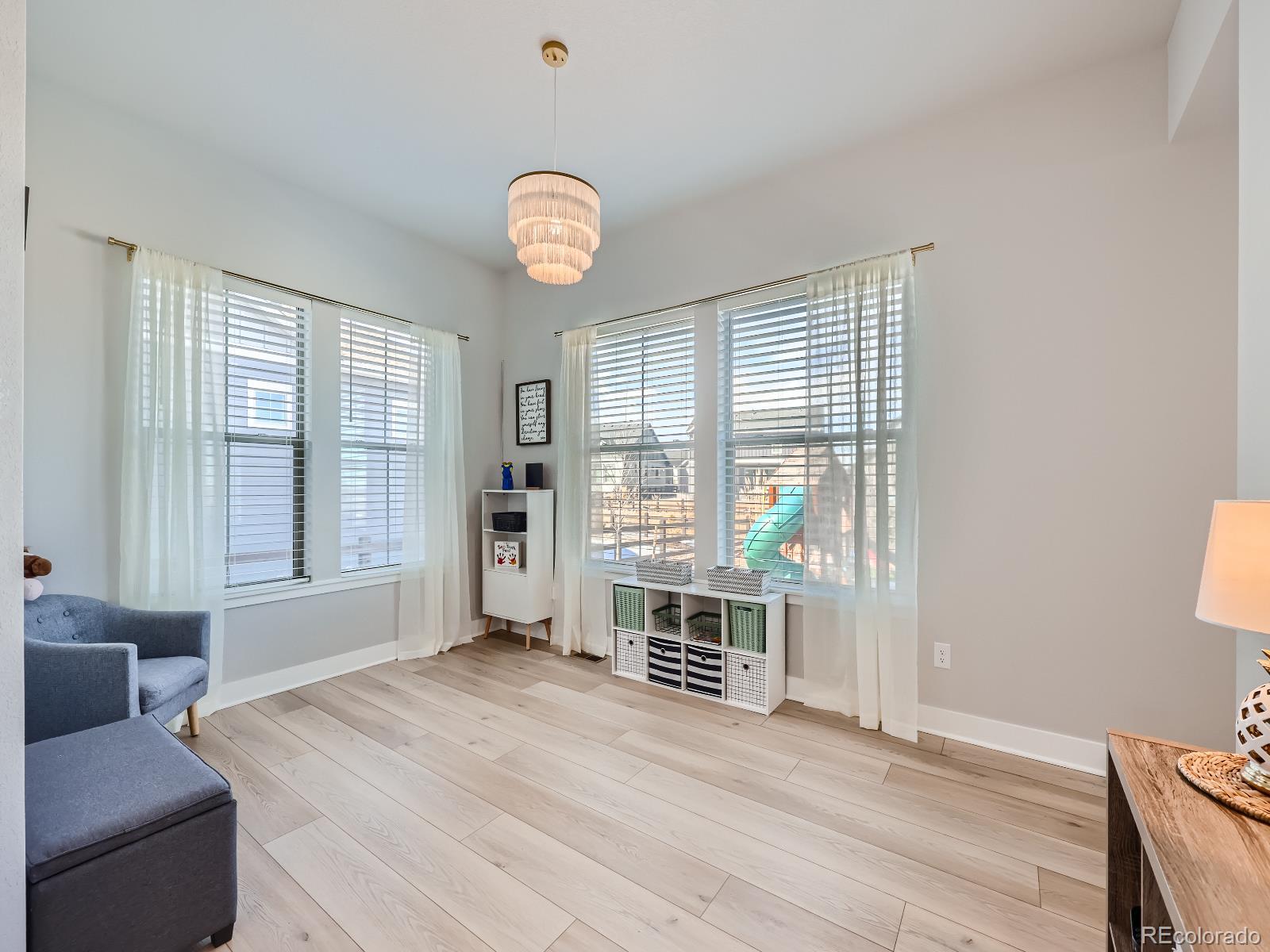 3345 Carabiner Street