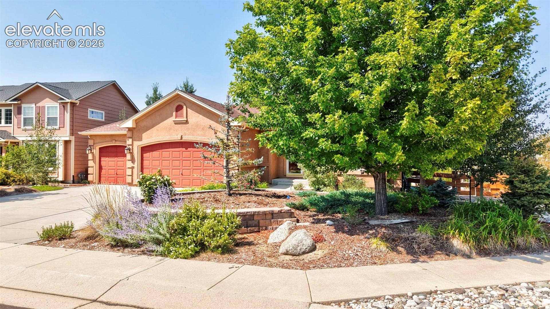 10892 Huron Peak Place