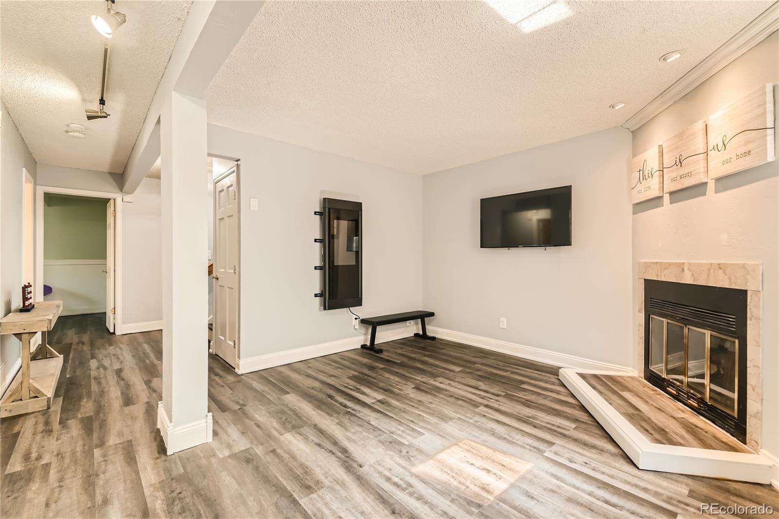 19062 E Oxford Drive