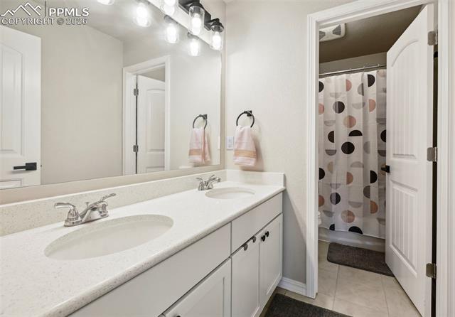 8295 Thedford Court