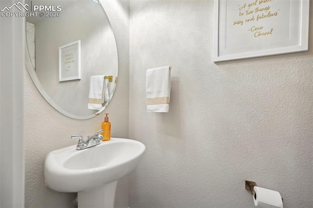 8295 Thedford Court
