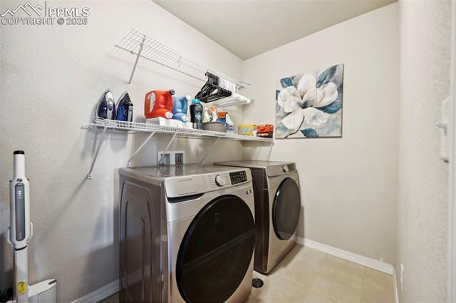 8295 Thedford Court