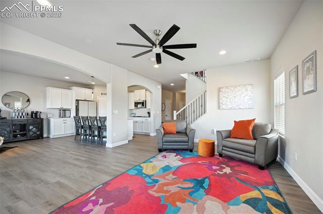 8295 Thedford Court