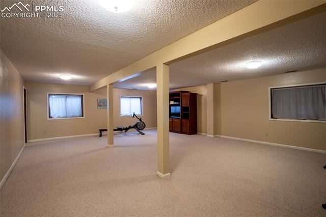 4255 Loch Lomond Lane