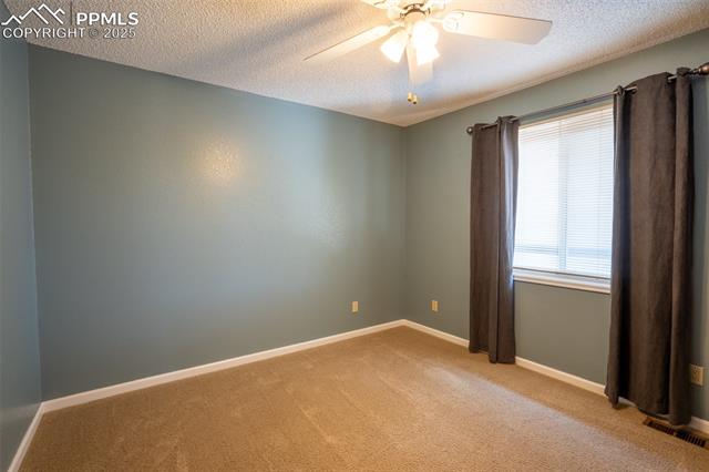 4255 Loch Lomond Lane