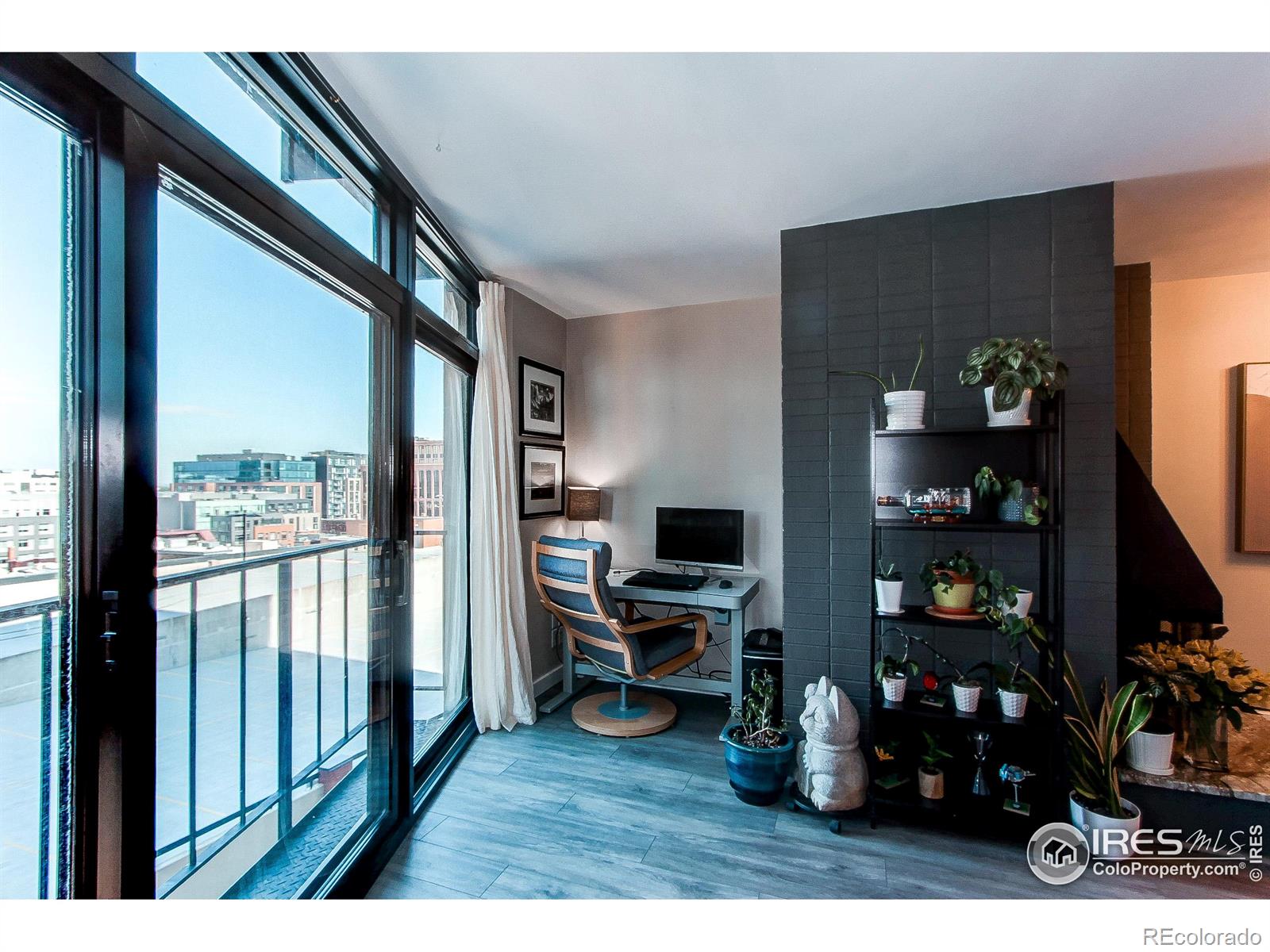 1777 Larimer Street Unit: 901