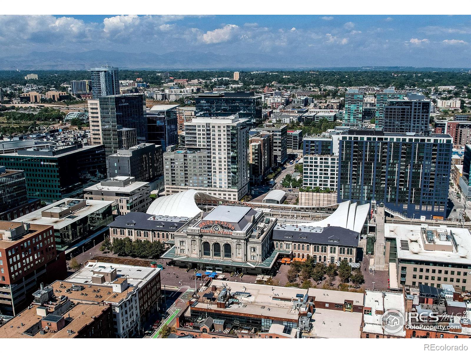 1777 Larimer Street Unit: 901