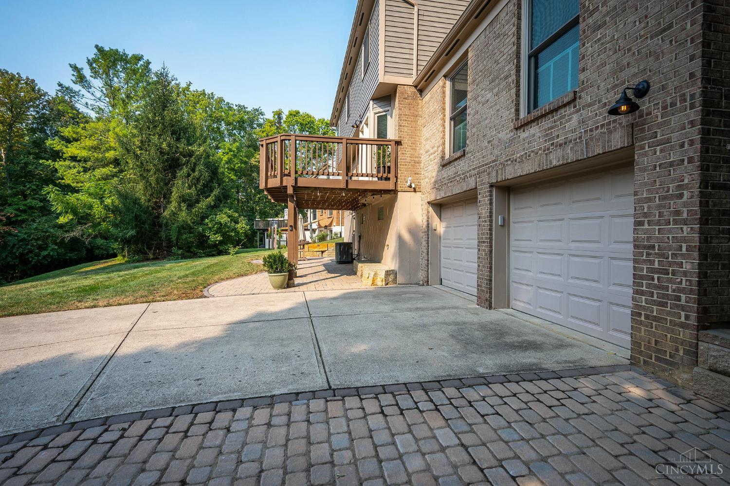 Vineyard Hills Dr | Anderson