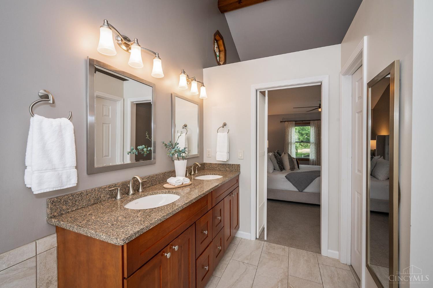 Vineyard Hills Dr | Anderson