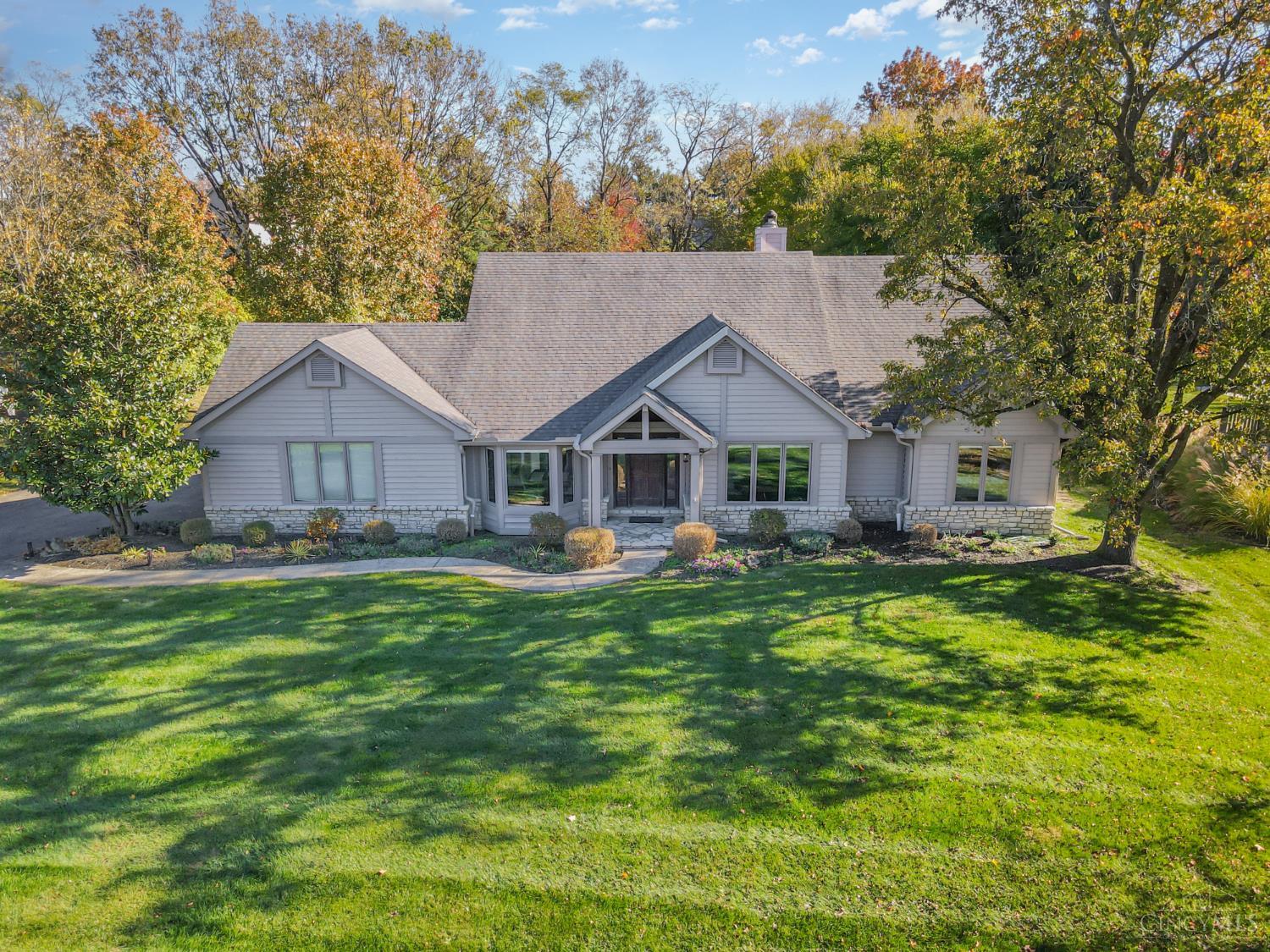 8126 Baywood Court