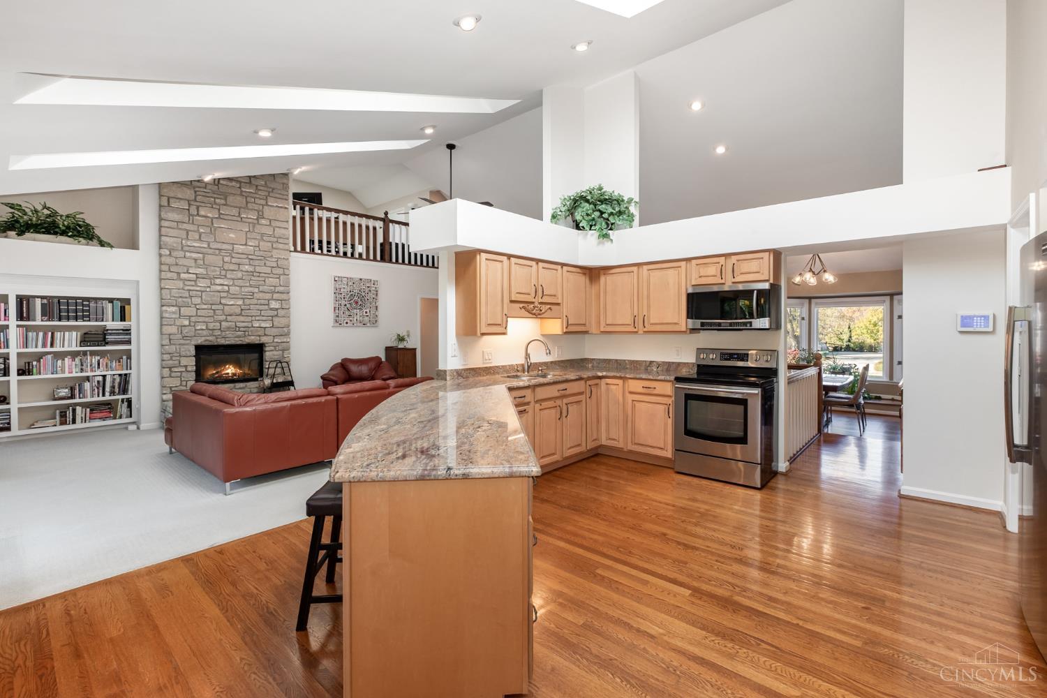 8126 Baywood Court